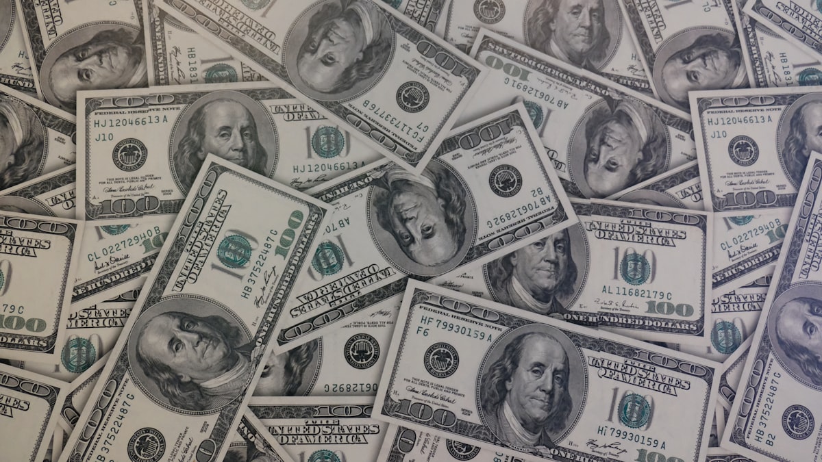 As falsas plataformas de investimento estão no centro dos maiores golpes com criptoativos no Brasil.